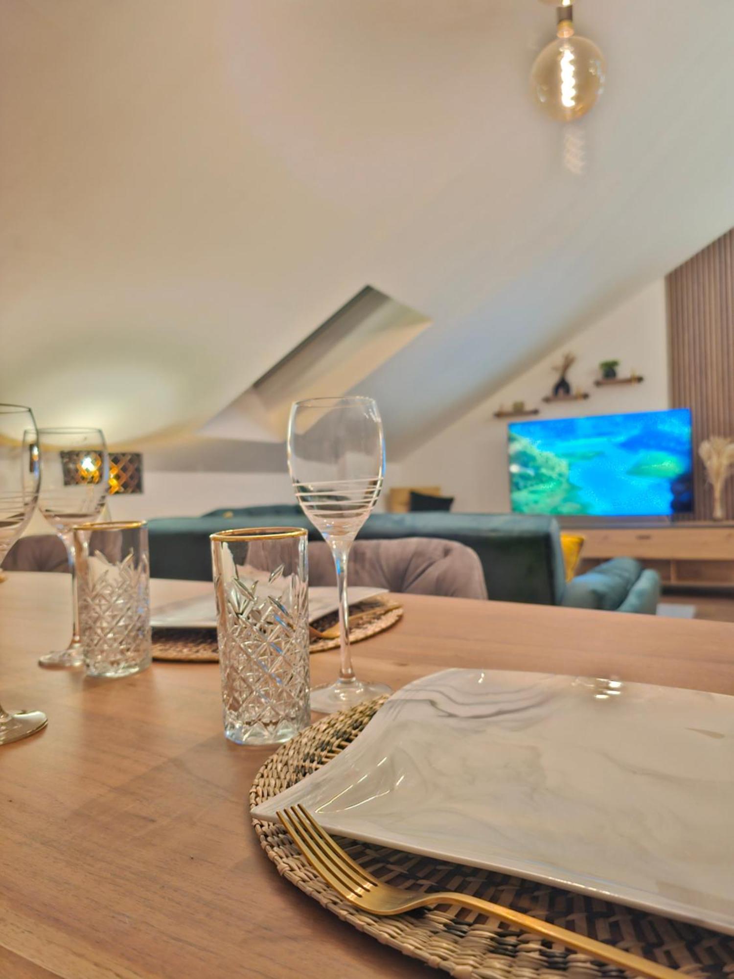 Design-Penthouse I 90Qm I Europapark 20 Min I Boxspring I Nespresso I Parking Lahr (Baden-Wurttemberg) Exterior foto